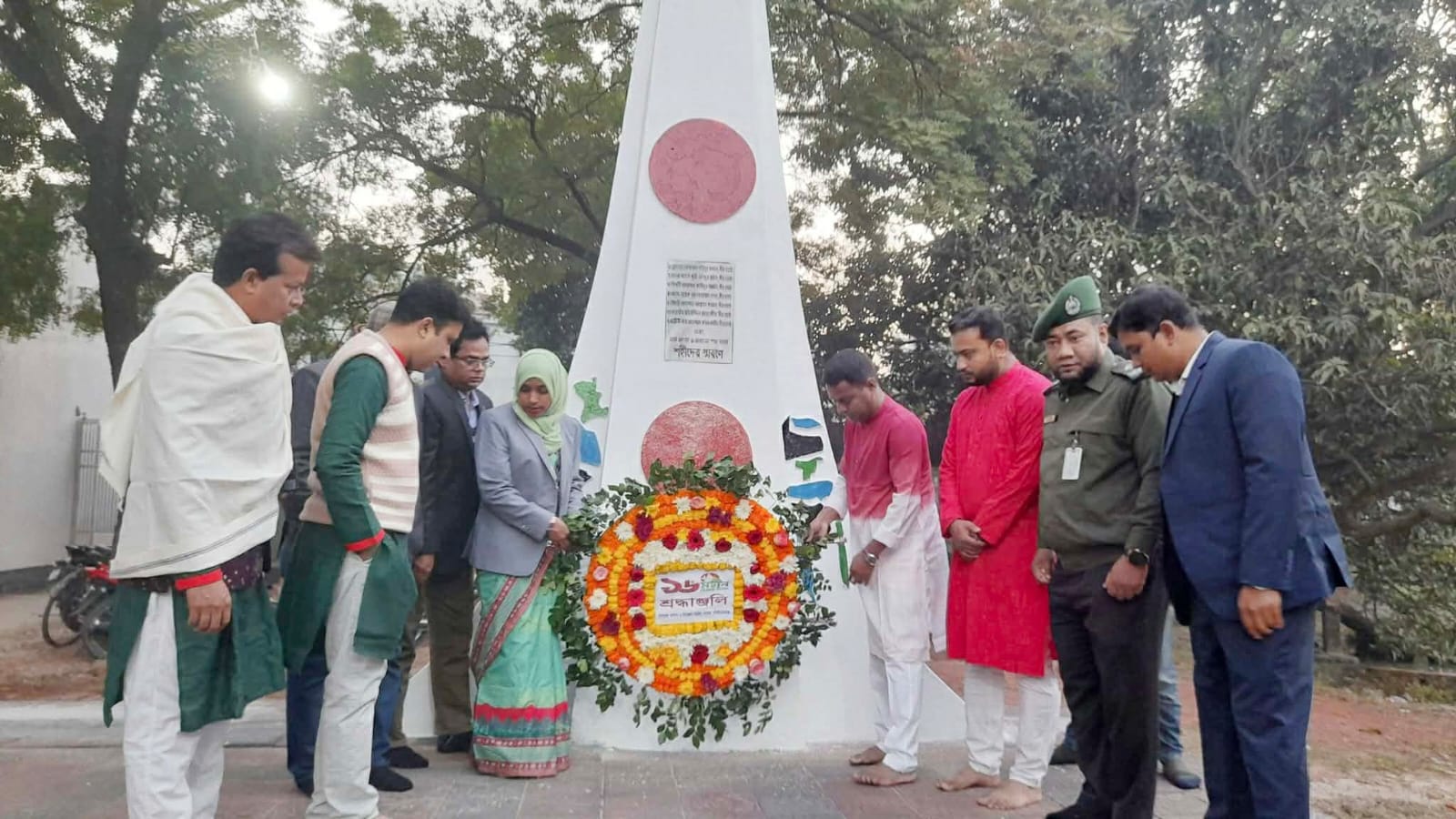 নাচোলে যথাযোগ্য মর্যাদায় মহান বিজয় দিবস পালিত