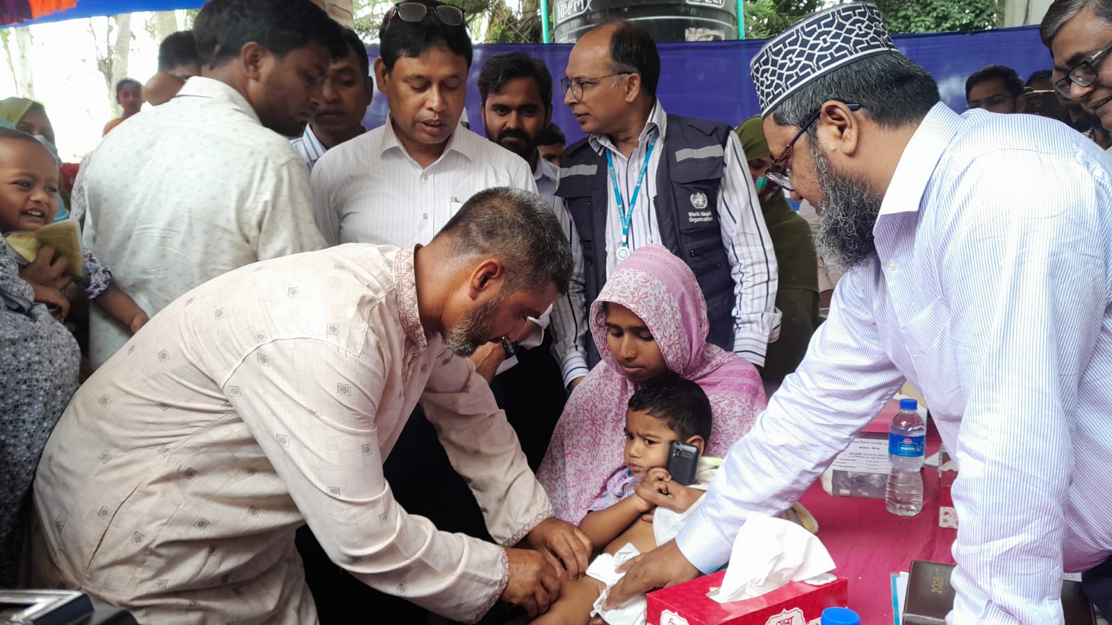 নওগাঁর পোরশায় হামের টিকাদান ক্যাম্পেইন শুরু