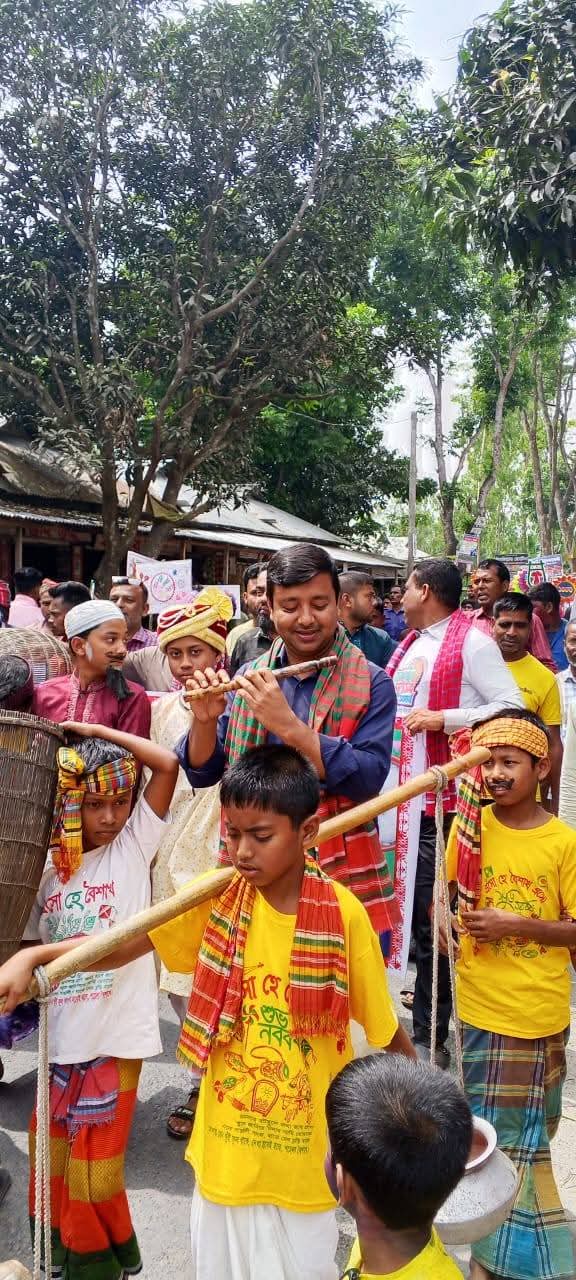 বাংলা নতুন বছরের প্রথম প্রভাতে সুন্দরগঞ্জ উপজেলার সর্বস্তরের জনগণকে জানাই আন্তরিক শুভেচ্ছা ও অভিনন্দন।