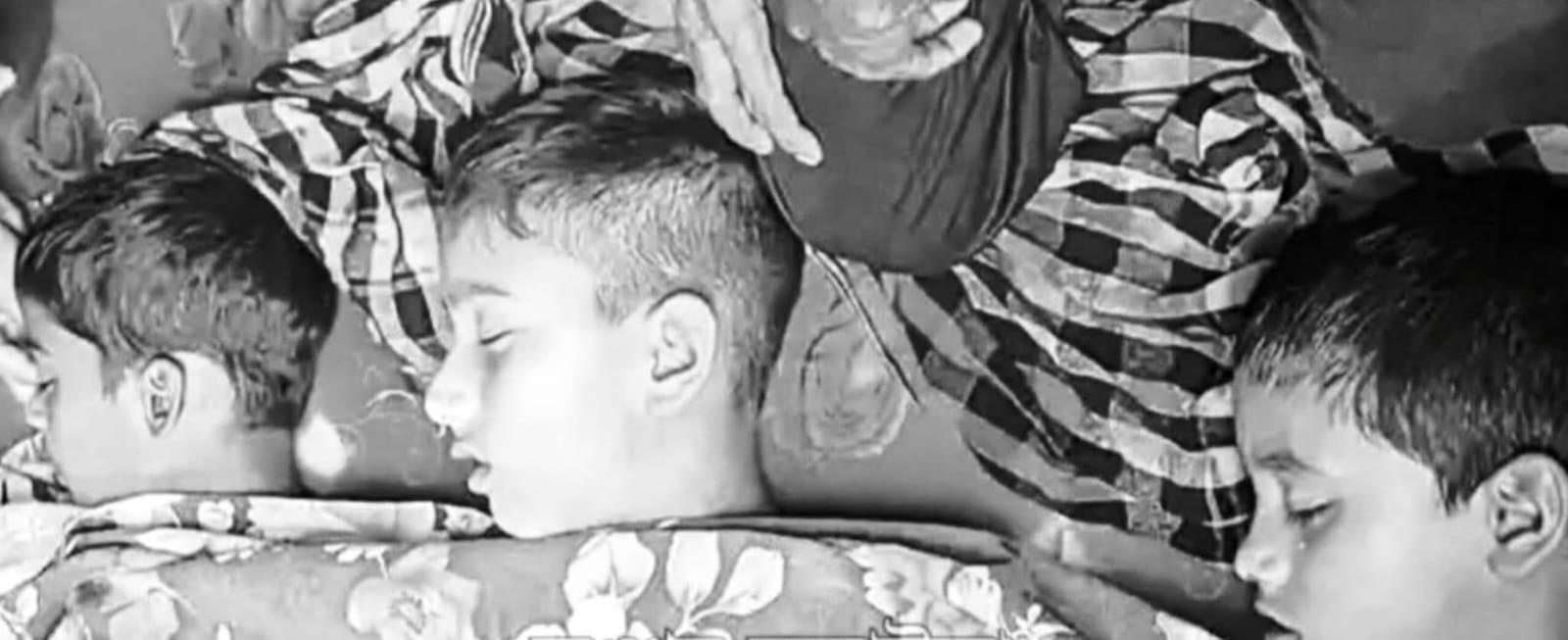 মৌলভীবাজারের কুলাউড়া উপজেলার পূর্ব ফটিগুলি পানিতে ডুবে একই পরিবারের ৩ শিশুর মৃ/ত্যু