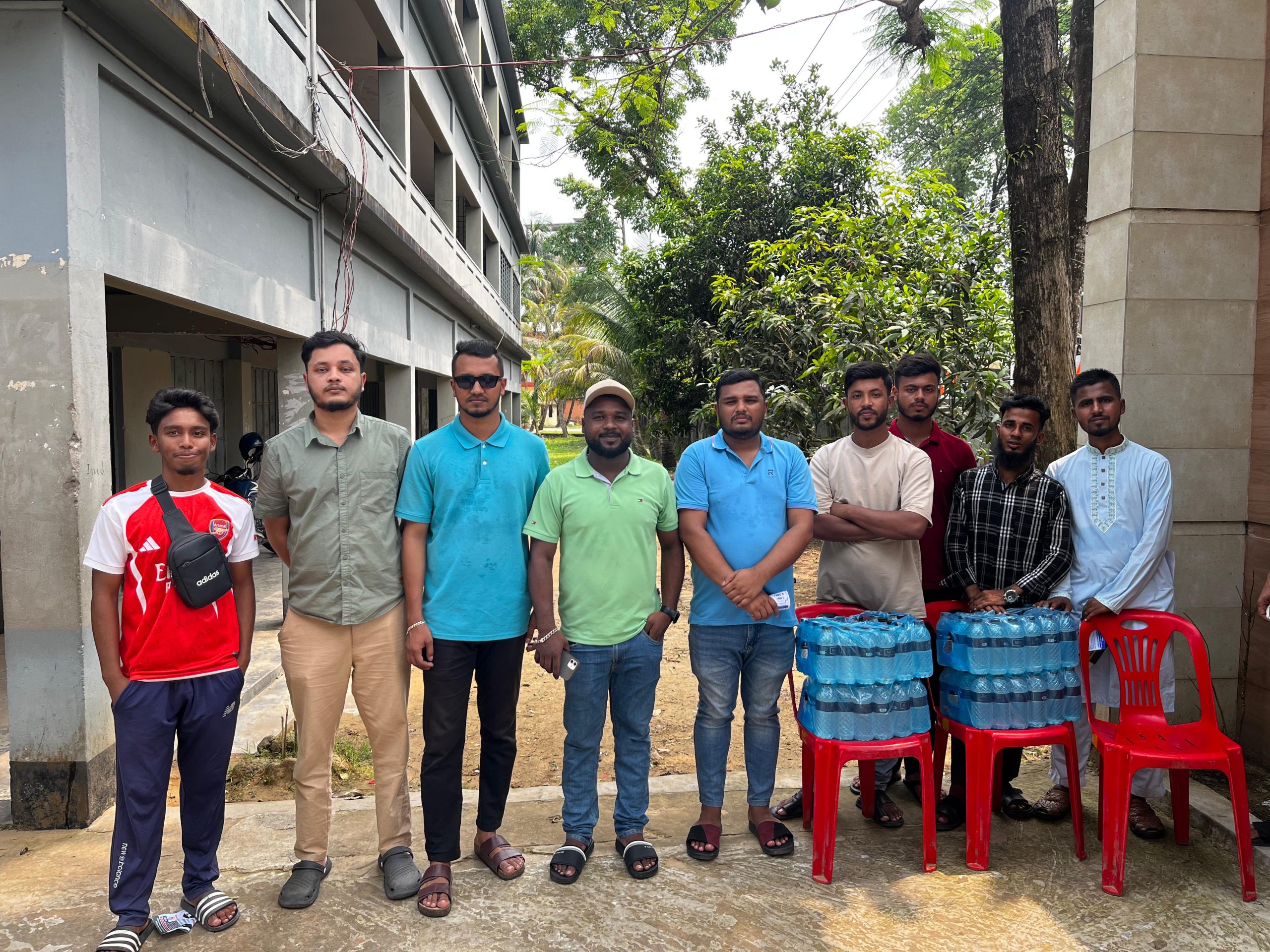 মৌলভীবাজারে এসএসসি ও দাখিল পরীক্ষার্থীদের মাঝে বিশুদ্ধ খাবার পানি বিতরণ