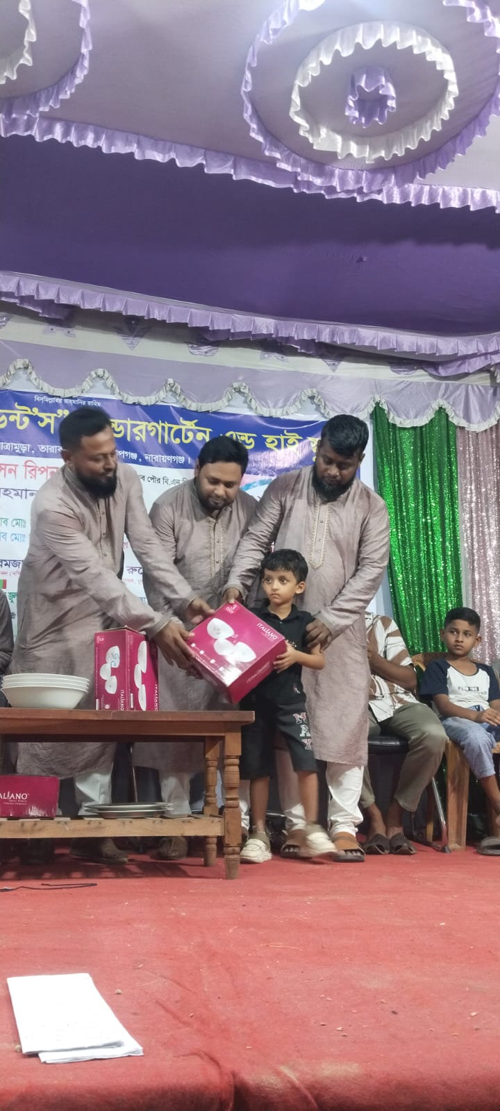 রূপগঞ্জে ‘ভয়েজ অব স্টুডেন্টস’ স্কুলে জমকালো বার্ষিক ক্রীড়া ও সাংস্কৃতিক অনুষ্ঠান। 