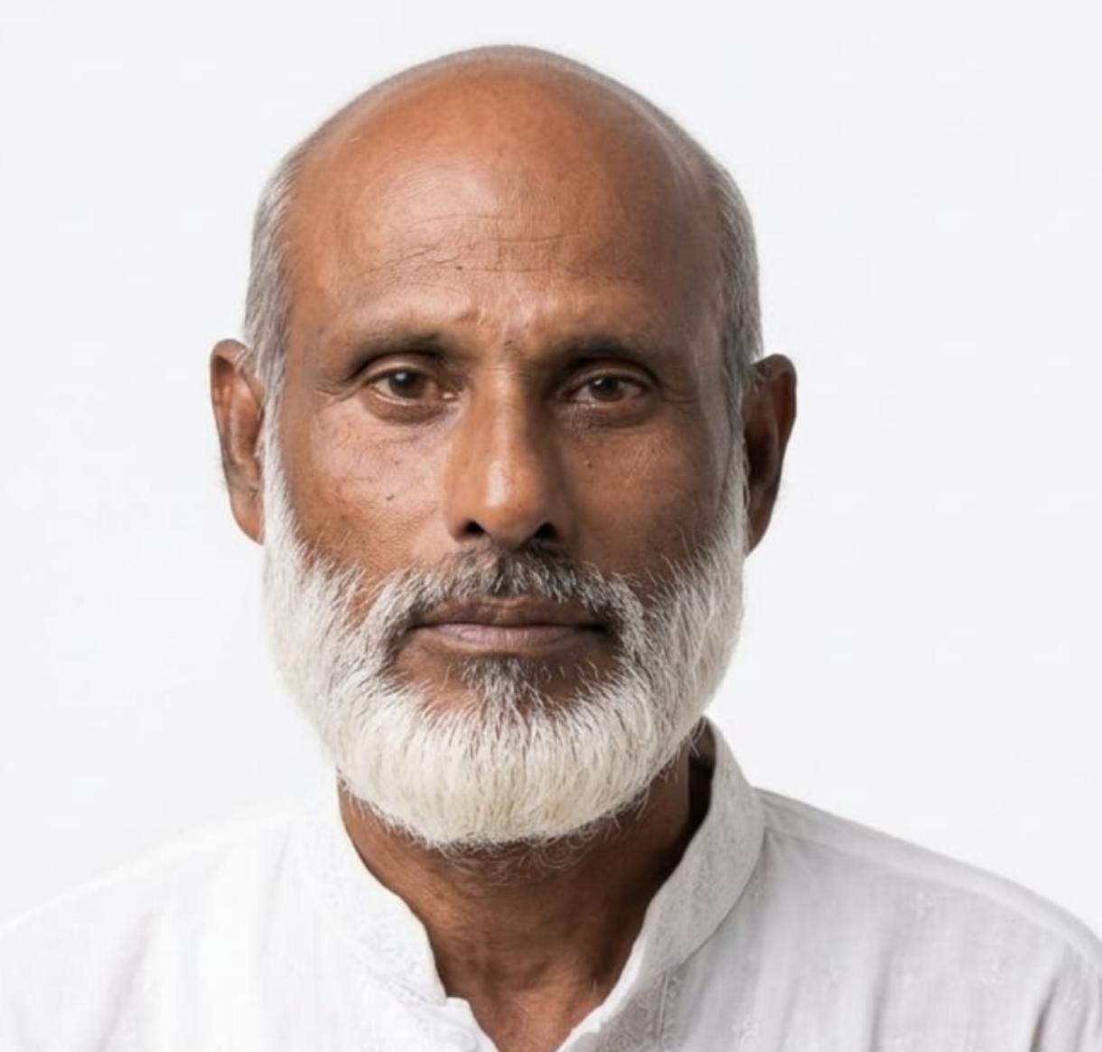 ৫নং কোলা ইউনিয়নবাসীকে চেয়ারম্যান প্রার্থী মেহেদী মাসুদ সাগর পবিত্র ঈদ-উল- আযহার শুভেচ্ছা জানিয়েছেন 
