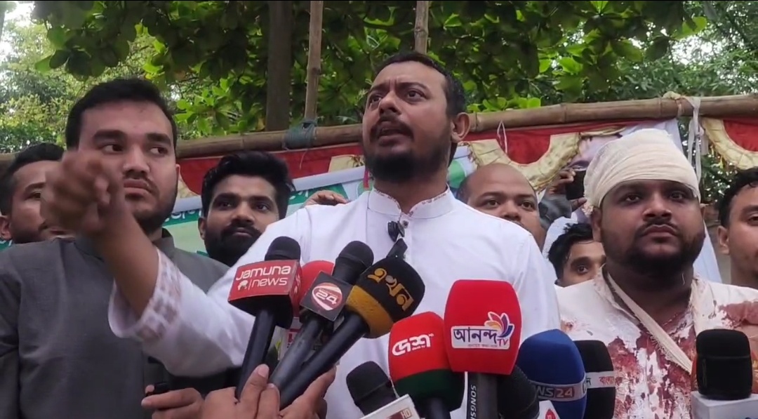 রূপগঞ্জে এনসিপির ফল উৎসব অনুষ্ঠানে নাসির উদ্দিন পাটোয়ারীর বক্তব্য, হামলার অভিযোগ