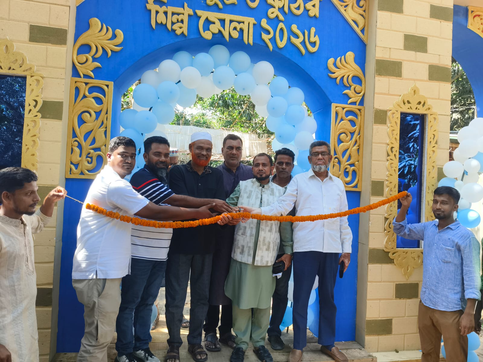 চাঁপাইনবাবগঞ্জে মাসব্যাপী ক্ষুদ্র ও কুটির শিল্প মেলা শুরু