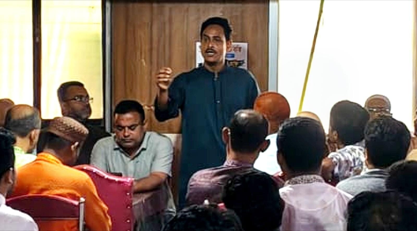 আব্দুল হালিম হাওলাদারের ঢাকাস্থ ভোটারদের সাথে মতবিনিময়