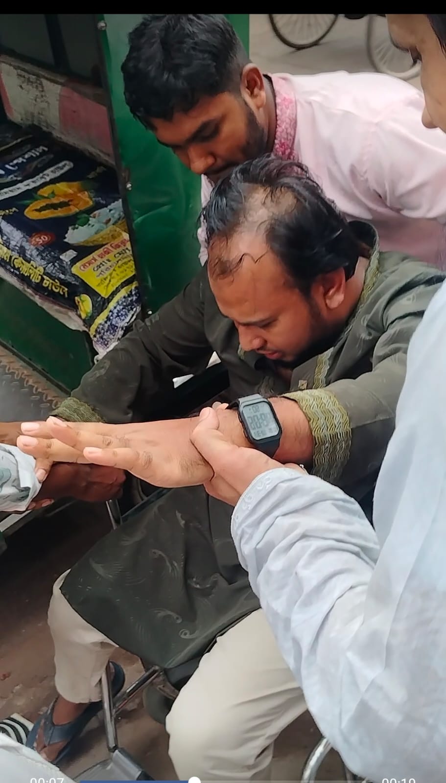 আড়াইহাজারে জামায়াত নেতাকর্মীদের ওপর হামলার অভিযোগ, নিন্দা ও বিচার দাবি